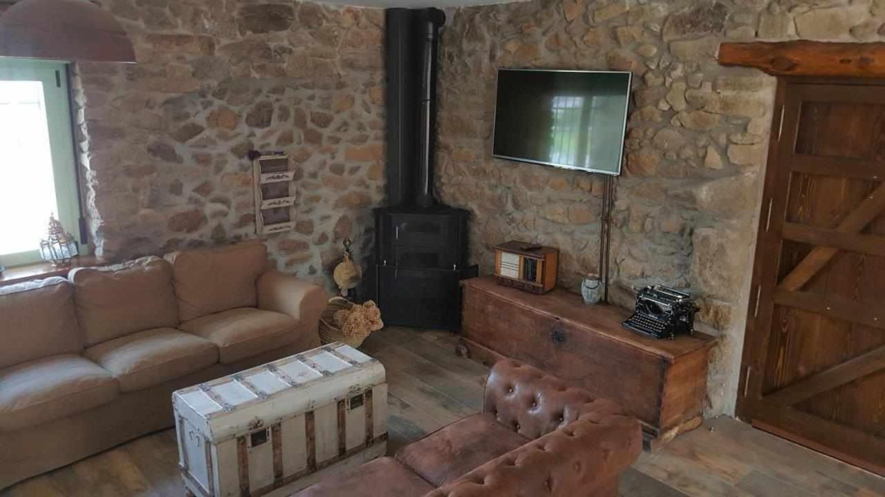 Casa Rural Rojo Del Tietar La Iglesuela Bagian luar foto